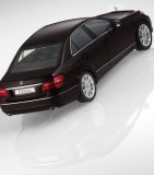 Модель автомобиля Mercedes-Benz E-class Brown, артикул B66960211