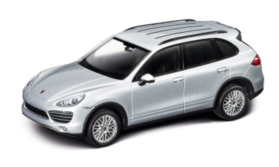 Модель автомобиля Porsche Cayenne, Scale 1:43