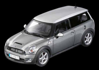 Модель автомобиля Mini Clubman Cooper S Dark Silver, Scale 1:43