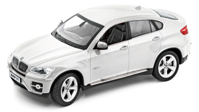 Радиоуправляемая модель BMW X6 (E71) White