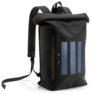 Сумка-рюкзак с солнечным зарядным устройством Audi Sport Backpack with photovoltaic panels