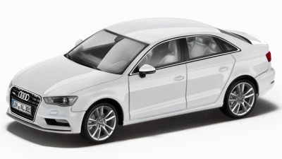 Модель автомобиля Audi A3 Limousine, Scale 1:43, Glacier White