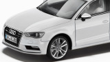 Модель автомобиля Audi A3 Limousine, Scale 1:43, Glacier White, артикул 5011303113