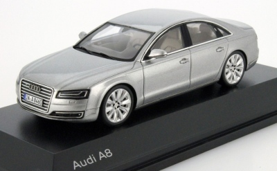 Модель автомобиля Audi A8 MJ, Scale 1:43, Floret Silver