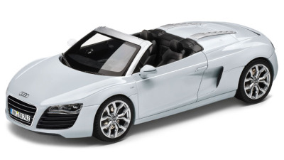 Модель автомобиля Audi R8 Spyder, Scale 1:43, Suzuka Grey