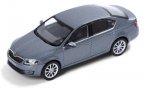 Модель автомобиля Skoda Octavia A7 1:43, platin grey