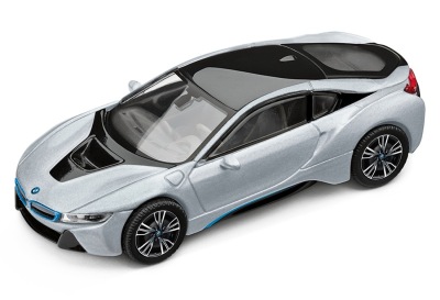 Модель автомобиля BMW i8 (i12), 1:43 scale, Ionic Silver