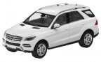 Модель Mercedes-Benz M-Class W166, Calcite White, 1:43 Scale