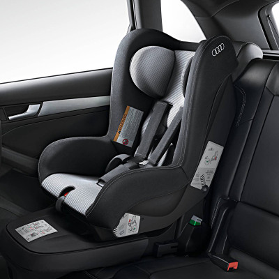 Автомобильное детское кресло Audi Isofix Child Seat, Titanium Grey/Black