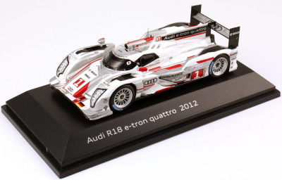 Модель автомобиля Audi R18 e-tron quattro 24h von LeMans 2012 Nr.1, Scale 1:43