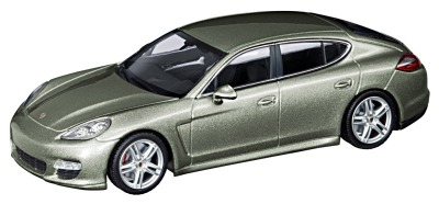 Модель автомобиля Porsche Panamera S Hybrid, Scale 1:43