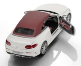 Модель Mercedes-Benz C-Class Cabriolet, Designo Diamond White Bright, Scale 1:18, артикул B66960613