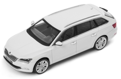 Модель автомобиля Skoda Superb Combi III, Scale 1:43, Moon White