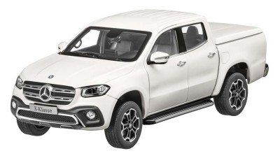 Модель Mercedes X-Class, 1:18 Scale, Bering White