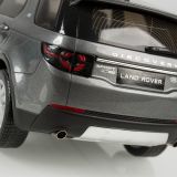 Модель автомобиля Land Rover Discovery Sport, Scale 1:18, Corris Grey, артикул LDDC005GYW