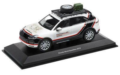 Модель автомобиля Porsche Cayenne World Expedition, White/Black, Scale 1:43