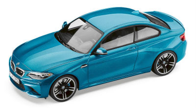 Масштабная модель автомобиля BMW M2, Long Beach Blue, 1:18 Scale