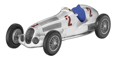Модель гоночного болида Mercedes-Benz W 125 - H. Lang GP (1937), 1:18 Scale