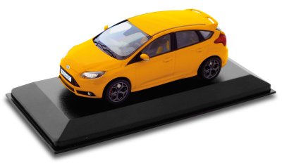 Модель автомобиля Ford Focus III ST, Scale 1:43, Orange