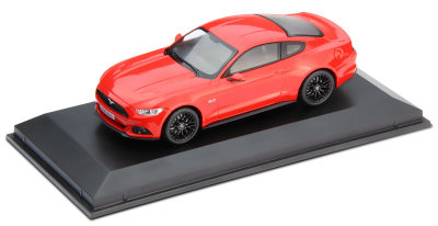 Модель автомобиля Ford Mustang, Scale 1:43, Race Red