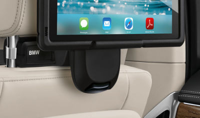 Универсальный держатель смартфонов и планшетов системы BMW Travel & Comfort