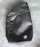 Карман BMW для емкости с маслом для дозаправки 1 литр, артикул 83292458654