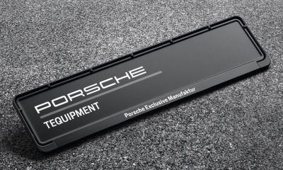 Пластиковая рамка под номер Porsche License Plate Holder