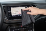 Чистящая салфетка для сенсорных дисплеев Volkswagen Cleaning Microfiber Cloth, Anthracite, артикул 5H1096151