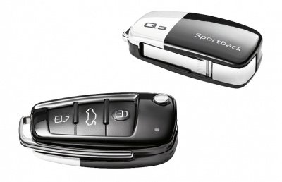 Пластиковая крышка для ключа Audi Q3 Sportback Key Cover, glacier white/brilliant black
