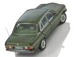Модель автомобиля Mercedes-Benz 200 W123 (1980-1985), 1:18 Scale, Cypress Green, артикул B66040654