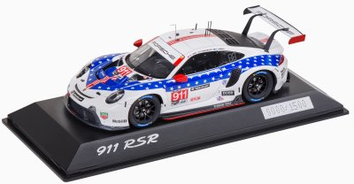 Модель автомобиля Porsche 911 RSR #911 IMSA Farewell (992), Limited Edition, Scale 1:43