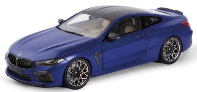 Модель автомобиля BMW M8 Coupe, Frozen Marina Bay Blue Metallic, 1:18 Scale