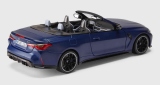 Масштабная модель спортивного BMW M4 Сonvertible (G83), 1:18 Scale, Blue, артикул 80435A51951