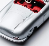 Модель автомобиля Porsche 356 Nr. 1 Roadster, Scale 1:24, Silver, артикул MAP02435718