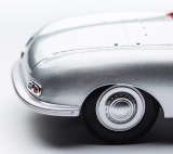 Модель автомобиля Porsche 356 Nr. 1 Roadster, Scale 1:24, Silver, артикул MAP02435718