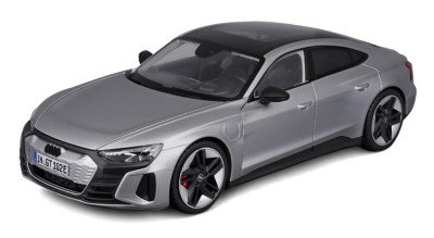 Масштабная модель Audi RS e-tron GT, Silver Metallic, Scale 1:18