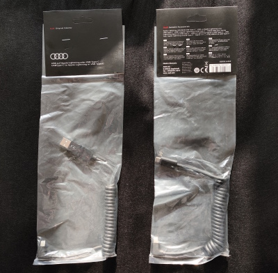 Оригинальный кабель для зарядки Audi USB charging cable for Lightning devices, 2types
