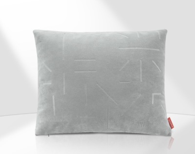 Подушка в салон Zeekr Saloon Comfort Cushion, White