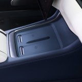Силиконовая накладка для беспроводной зарядки Zeekr 007 Siliccone Front Pad, артикул Zeekr061