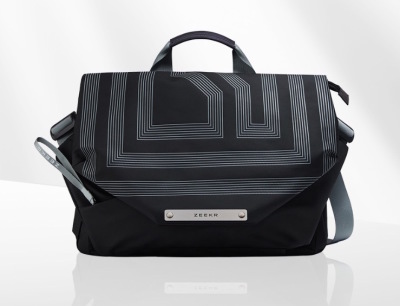 Сумка-мессенджер Zeekr City Crossbody Bag