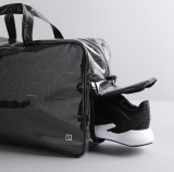 Спортивная сумка Zeekr DuPont Sport Bag, Unisex, Black/Grey, артикул Zeekr169