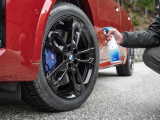 Набор для ухода за колесными дисками BMW Wheel Rim Cleaner Set, артикул 83125B558E8