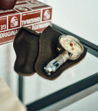 Манометр Porsche Classic в кожаном футляре, артикул 91172220200