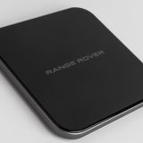 Беспроводное зарядное устройство Range Rover Wireless Charger, Black, артикул RLPH235BKA